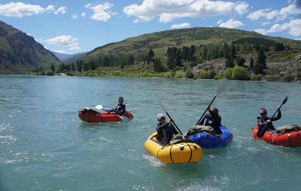 Guests can enjoy the stunning scenery of the Kawarau River.